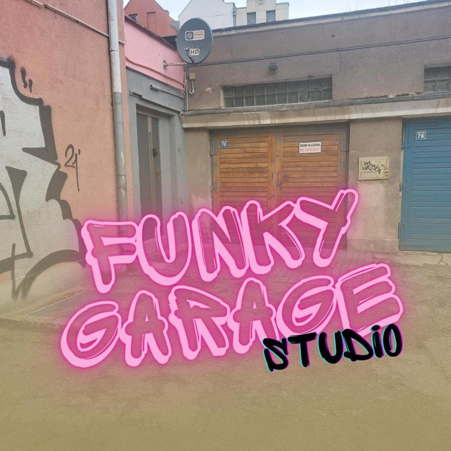 Funky Garage Studio Gdańsk Buitenkant foto